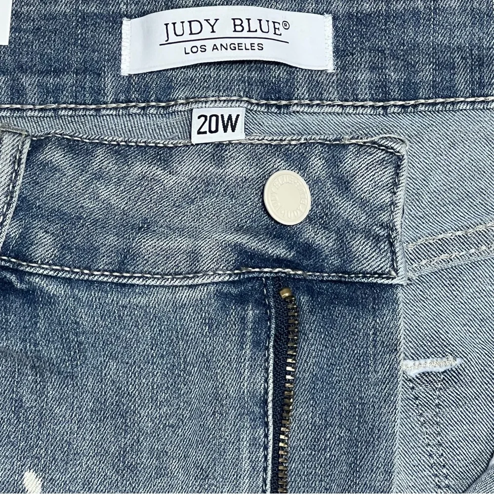 Judy Blue Jeans Skinny Distressed Lace Detail Splatter JB88432 LW Sz. 20W NWT - Picture 6 of 12